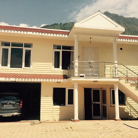 Shalimar Heights Hotel Srinagar  Luaran gambar