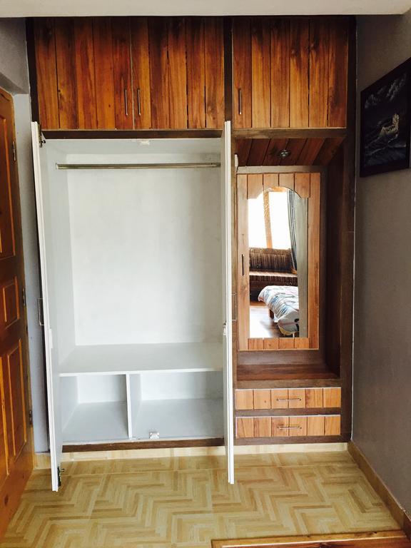 Shalimar Heights Hotel Srinagar  Luaran gambar